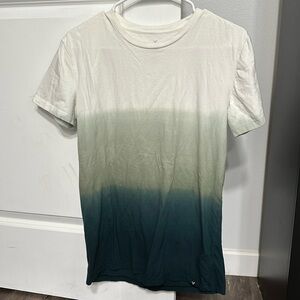 Men’s XS American Eagle Tee